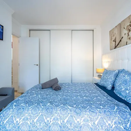 Sunny 2br In With 3 Pools, Restaurant, Gym And Playground Apartment *