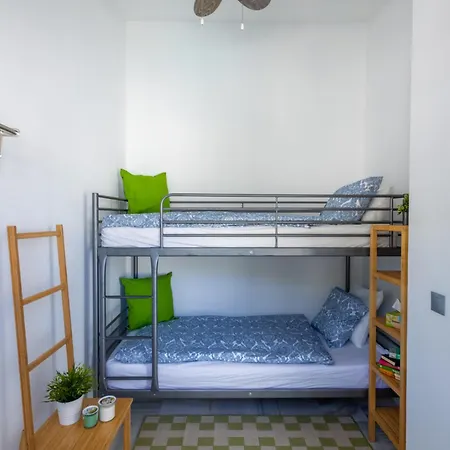 Apartment Sunny 2br In With 3 Pools, Restaurant, Gym And Playground *